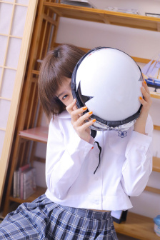 成人精品